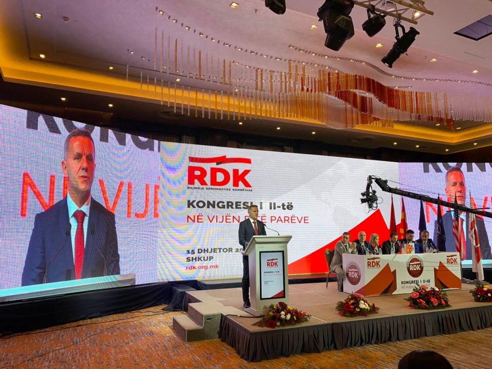 Заврши Вториот конгрес на НДП, Весел Мемеди избран за претседател