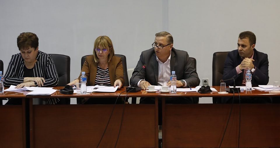 Законодавно-правна комисија: Нема потреба од автентично толкување на член што не постои