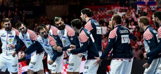 Ден за одмор за Хрватите и Шпанците пред утрешното финале
