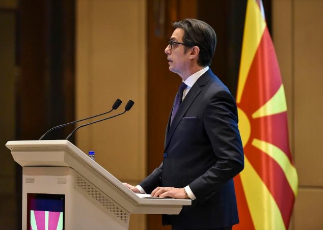 Пендаровски до дипоматите: Преговорите не ни се потребни како трофеј, туку како инструмент на кој ќе се реформираме