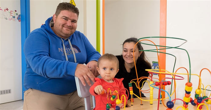 Се собраа 100 илјади евра, Анастасија оди на лекување