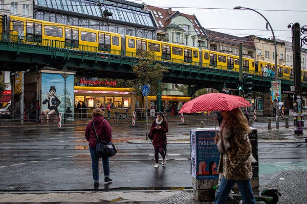 Педесет отсто од Германците ќе останат дома ова лето