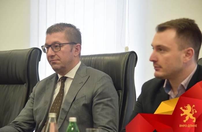 Средба Мицкоски-Баздникин: Демократски и фер изборен процес ќе е клучен за иднината на Република Македонија