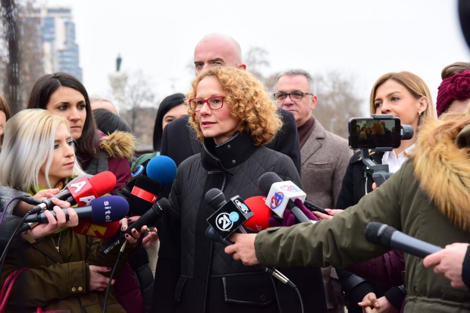 Што им порачаа верниците на Шекеринска и Ангеловска