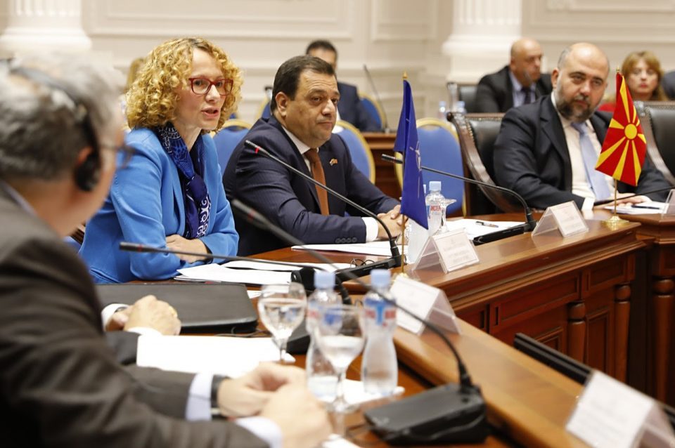 Наум Стоилковски: Не е прв пат компанија блиска до Анѓушев да добива владини договори со потпис на Шекеринска