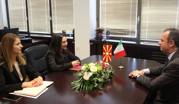 Италија секогаш била еден од нашите главни поддржувачи на патот кон ЕУ