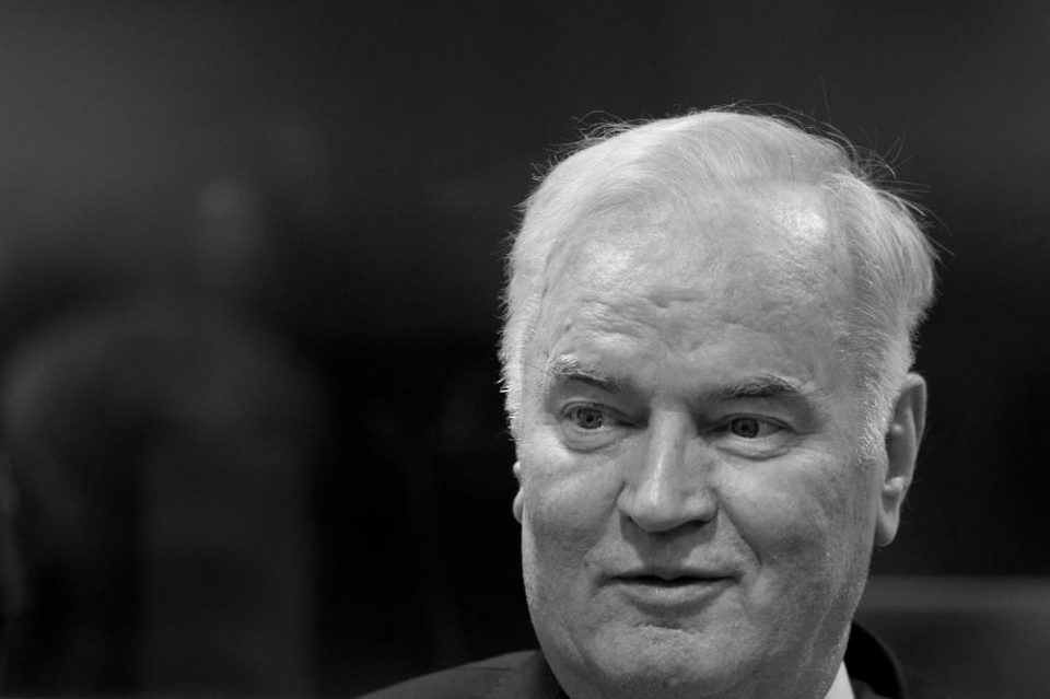 Почина Ратко Младиќ