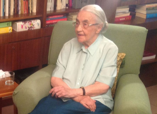 На 99 години почина Неџмије Хоџа, сопругата на албанскиот комунистички диктатор Енвер Хоџа