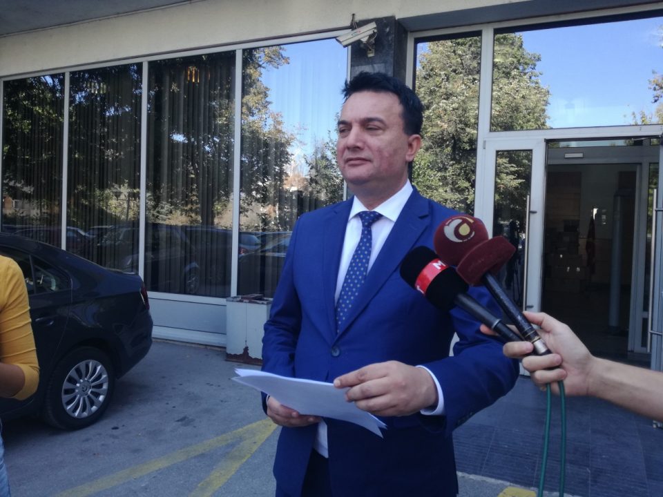 Сугарески апелира машиновозачите да продолжат со работа