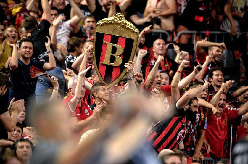 Владата препорача спортските натпревари да се играат без публика до 6 март и да се откажат масовни јавни собири