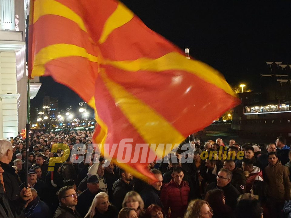 Мицкоски: Бидејќи Заев вели дека СДСМ не е македонска туку мултиетничка партија ги повикувам Македонците и сите граѓани во Македонија да гласаат за ВМРО-ДПМНЕ