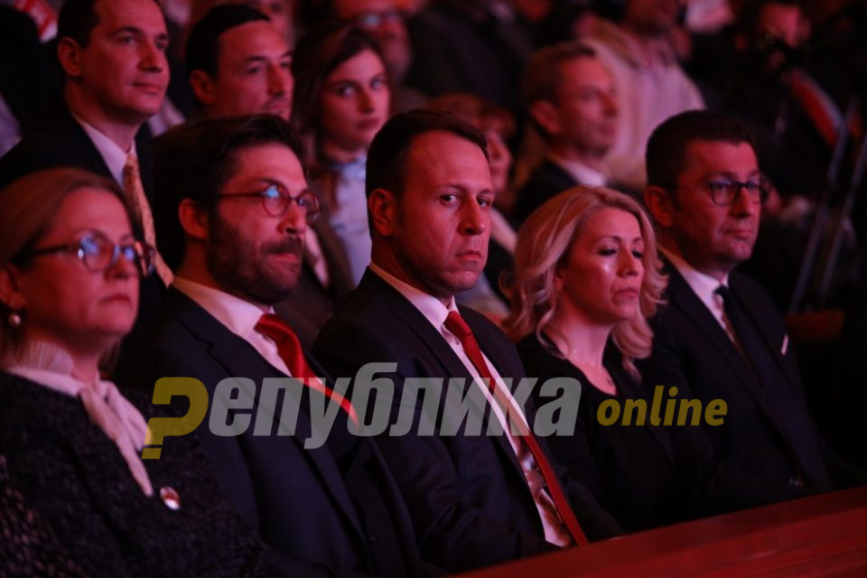 Јанушев до Николовски: Ќе одговарате и вие, ќе одговара и Заев, сите ќе одговарате за сторениот криминал