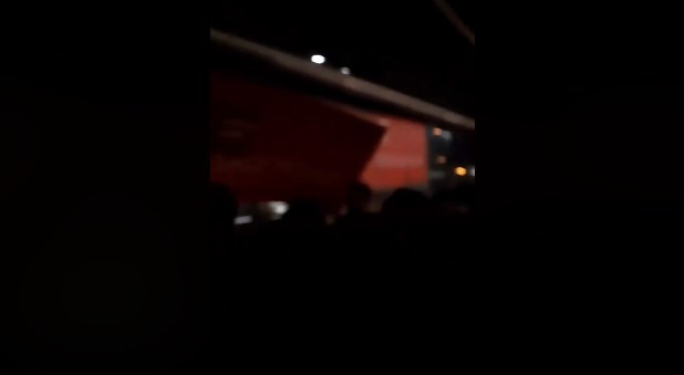 Демолирана билетарата пред скопски стадион поради карти за мечот со Косово