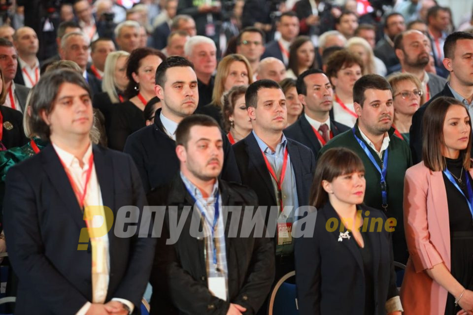 Од сè ќе се крати, само предизборните партиски вработувања на СДСМ мора да продолжат