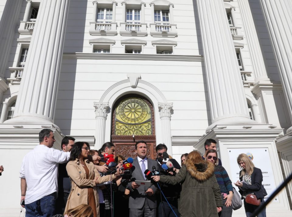 Митинзите на СДСМ ќе се водат преку „Фејсбук“