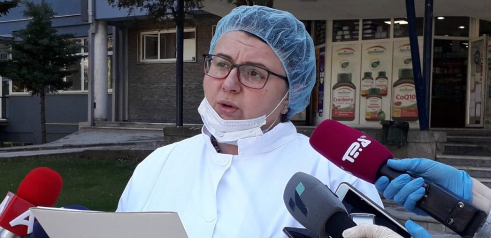 Новозаболениот битолчанец поминал низ неколку болнички одделенија, тестот пристигнал по четири дена