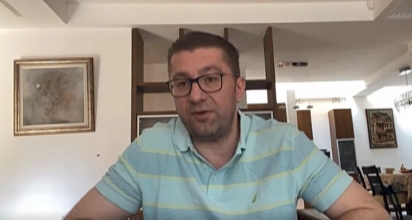 Народот нека оцени кој нуди решенија а кој политиканство: Погледнете го интервјуто со лидерот на ВМРО-ДПМНЕ
