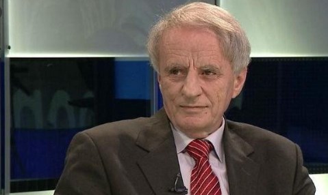 Mухамеди: Владата на Спасовски е на страната на профитерите