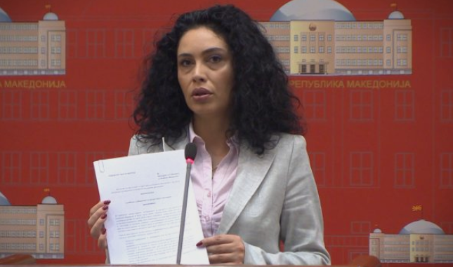 Лашкоска: За време на криза локалциве од СДСМ си тераат тендери