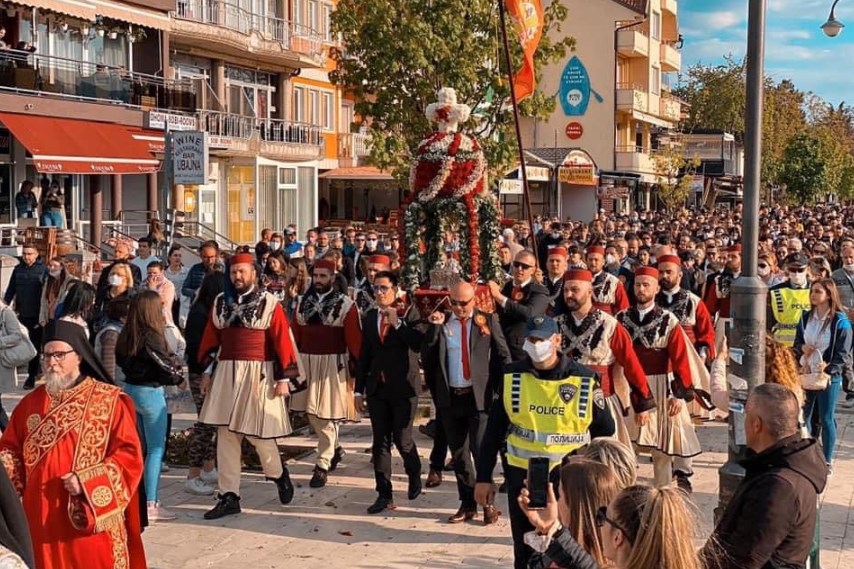 Центарот за јавно здравје тврди дека новозаболените лица во Охрид не биле на литијата, Манчевски демантиран