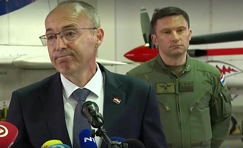 Хрватскиот министер за одбрана поднесе оставка