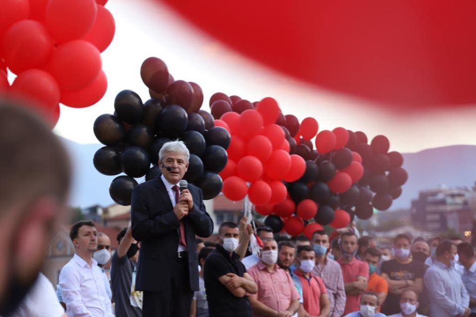 Никој нема да му дојде: Ахмети сам ќе ја одбележува годишнината од Рамковниот договор