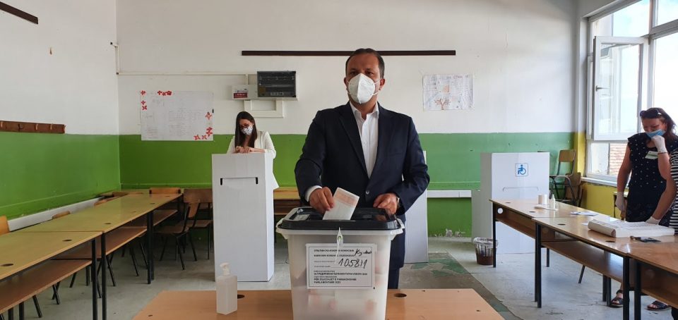 Спасовски: Очекувам граѓаните денеска да го потврдат патот по кој што сите ние се движевме