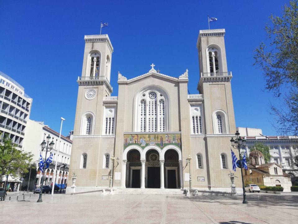 Жално бијат камбаните во грчките цркви поради Аја Софија