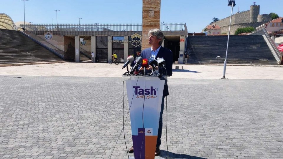 Села: Зад настаните во село Синичане се крие бизнис заедницата на ДУИ
