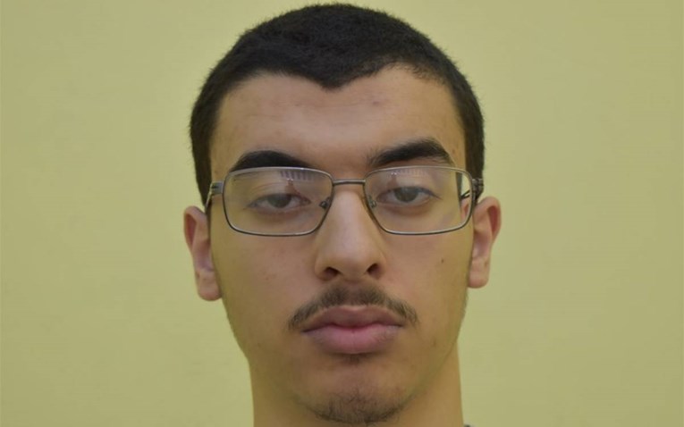 Братот на бомбашот самоубиец на концертот на Аријана Гранде осуден на 55 години затвор