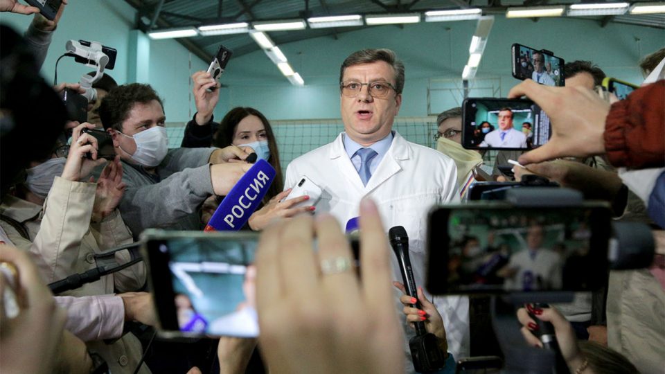 Руски лекари: Подготвени сме да го споделиме со германските колеги биоматеријалот на Навални