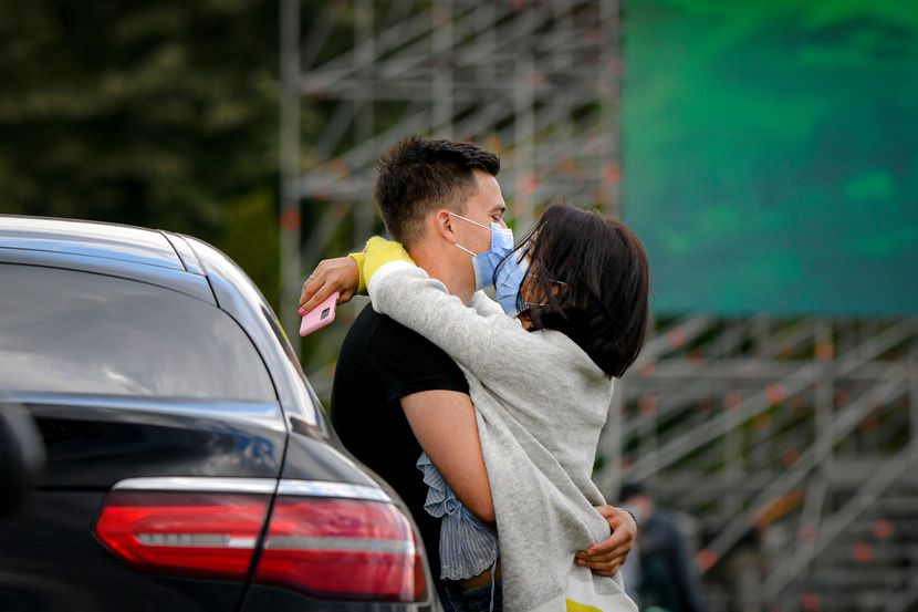 Се носеле маски и се држела дистанца: Никој од 45.000 посетители не се заразил на фестивалот ТИФФ