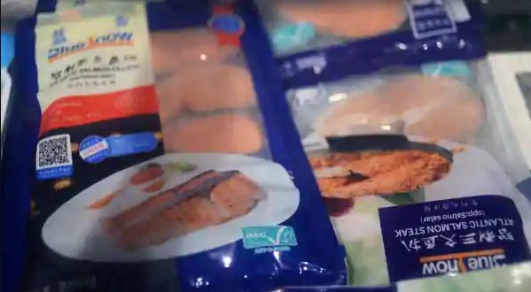 Се испитува дали вирусот во Нов Зеланд се вратил преку замрзната риба