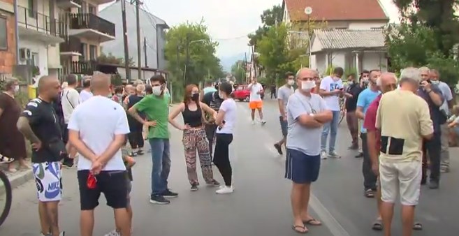 ВО ЖИВО: Протест во Ѓорче Петров против дивеењето на улиците