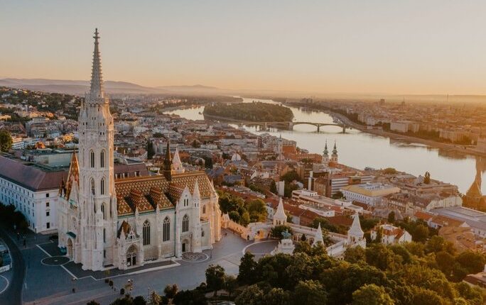 Дали вреди повторно да се инвестира во Унгарија?