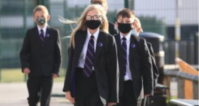 Над 88 проценти од учениците во Англија се вратиле во училиштата