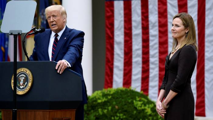 Доналд Трамп ја назначи Ејми Кони Барет за судија во Врховниот суд на САД