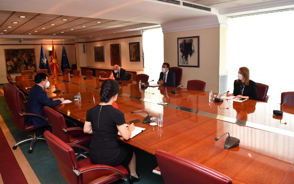 Заев до кинескиот амбасадор Ѕуо: Подготвени сме за соработка, посебно на планот на економијата