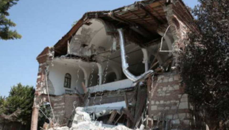 Турските власти ја урнале црквата „Аја Софија“