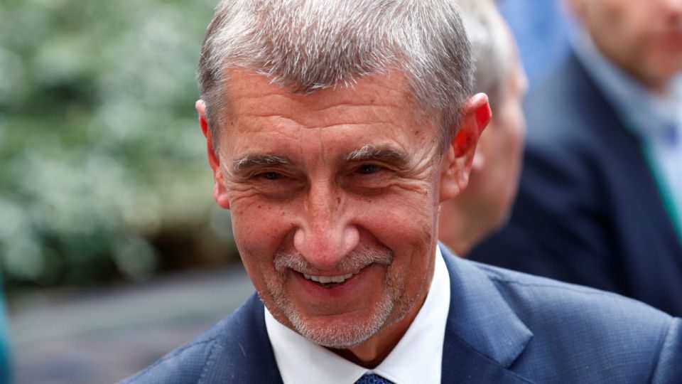 Министерка го нарече дебил чешкиот премиер Бабиш