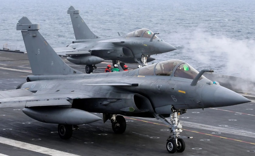 Франција е можно да остане без авиони ако продаде „рафали“ на Грција и Хрватска