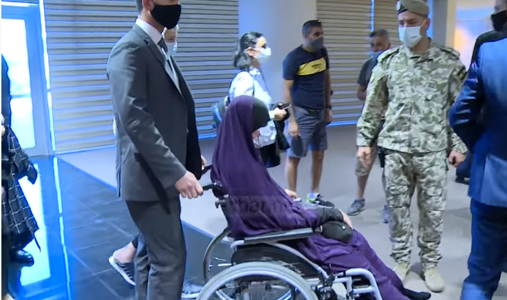 Жена на албански борец во ИСИС се врати во Албанија: По загинувањето на сопругот ме омажија за Лавдрим Мухаџери
