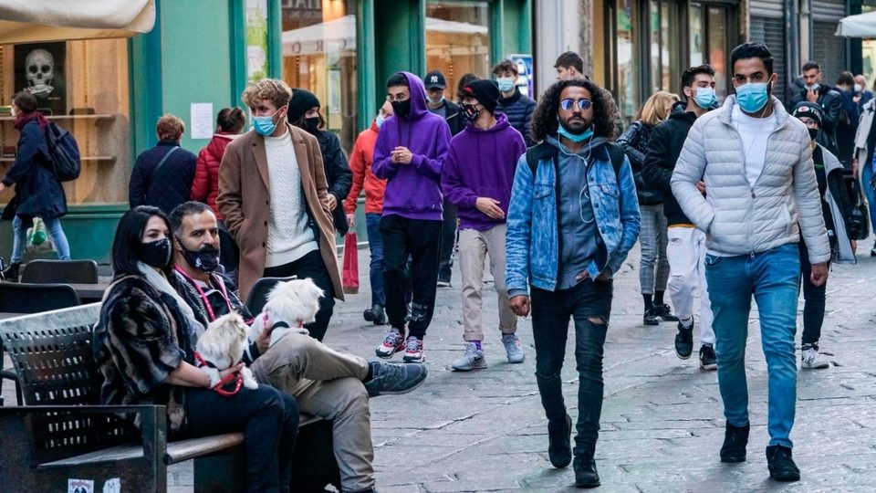 Рекордни 10.000 нови случаи на Ковид-19 во Италија