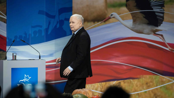 Полска се закани со вето за буџетот на ЕУ поради условувањето за владеење на правото