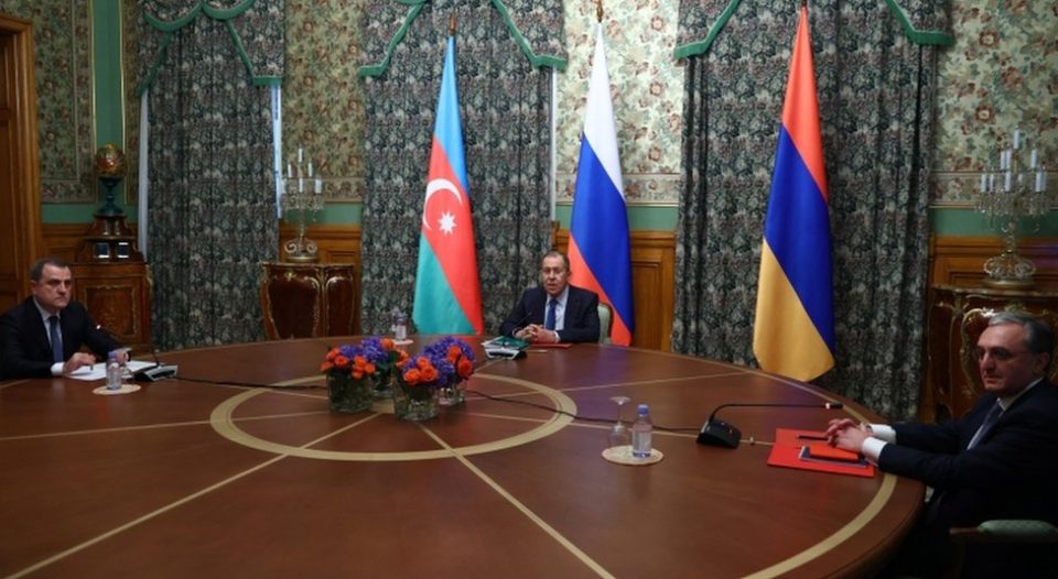 Договорен прекин на огнот во Нагорно Карабах