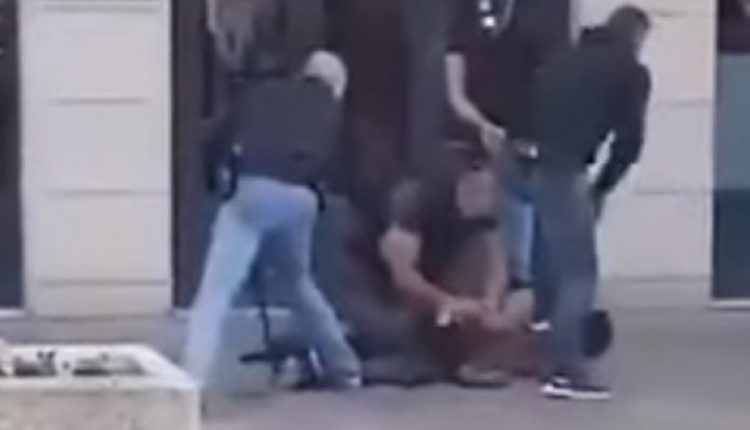 Вознемирувачко: Објавена снимка од ликвидација на напаѓачот во Авињон