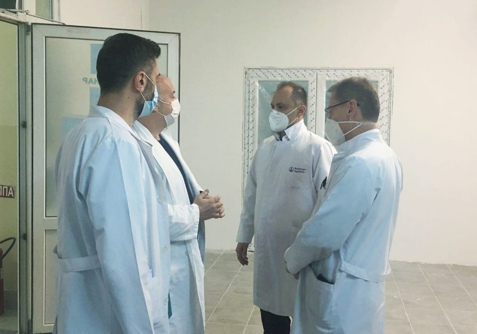 На Клиниката за Уво, нос и грло ќе се постават 50 кревети за ковид пациенти