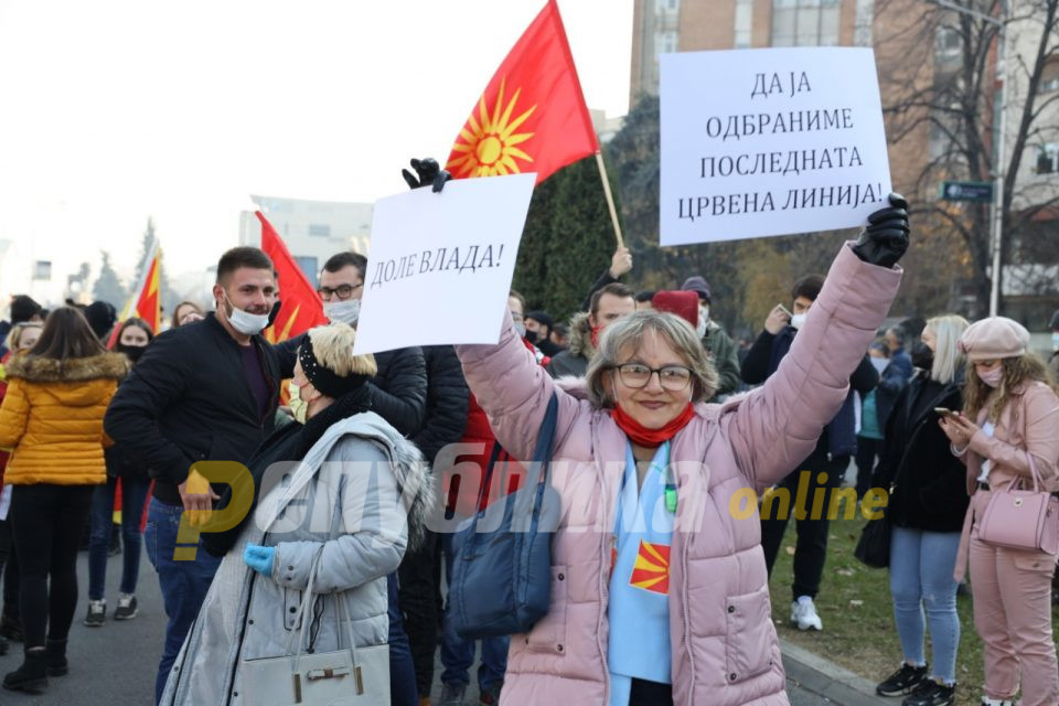 Мицкоски до Бугарија: Ако мислите дека преку поддршка на квислинзи во Македонија ќе успеете, се лажете