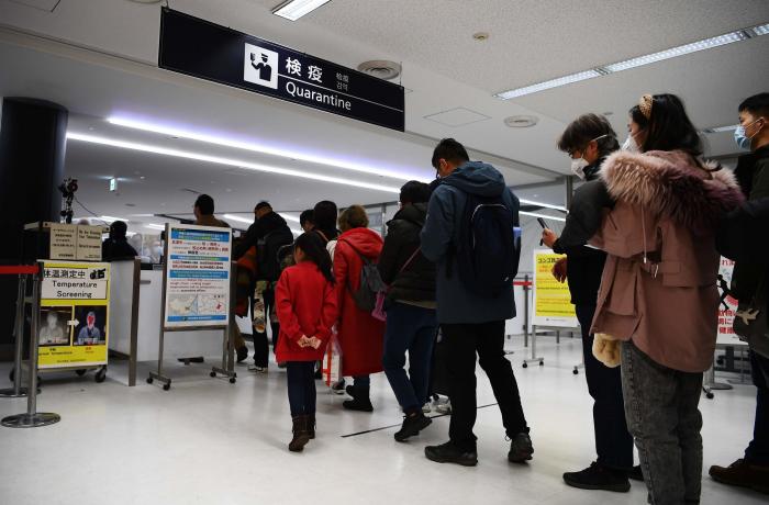 Кина забрани влез за патници од европски држави