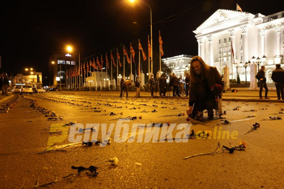 Македонија е прва по смртност од корона, тоа е доволно за оставка на Филипче